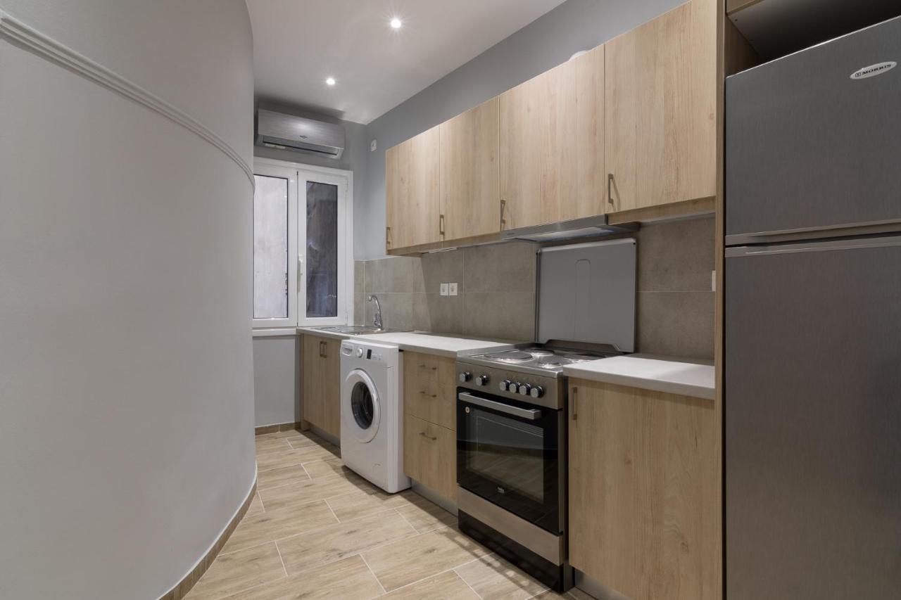 Great Located Apartment For 4Ppl #2 Афины Экстерьер фото
